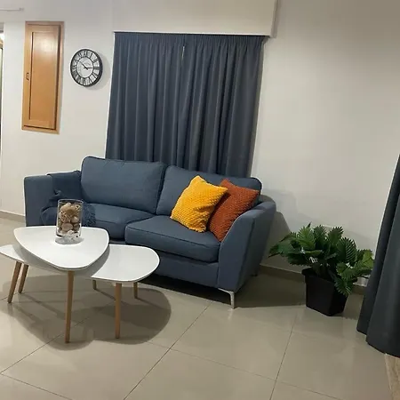 Spacious Bugibba Seafront Free Parking & Wifi