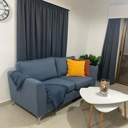 Spacious Bugibba Seafront Free Parking & Wifi St. Paul's Bay