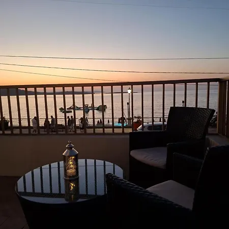 Spacious Bugibba Seafront Free Parking & Wifi St. Paul's Bay