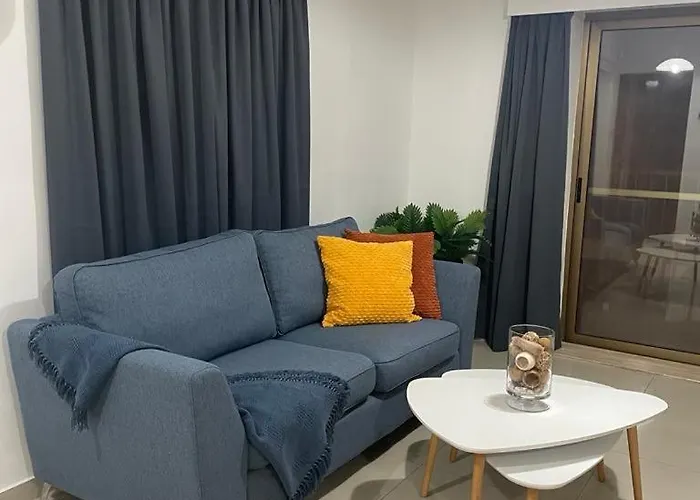 Spacious Bugibba Seafront Free Parking & Wifi 度假居 圣保罗湾城