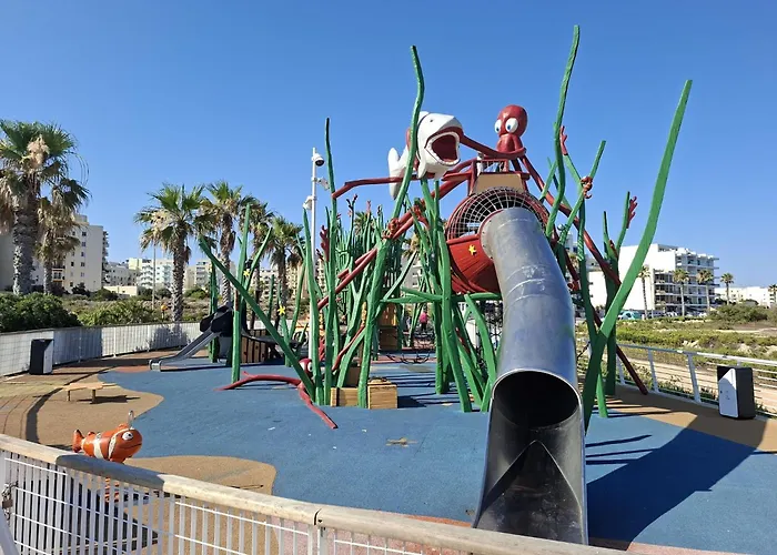 Spacious Bugibba Seafront Free Parking & Wifi * 圣保罗湾城