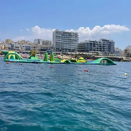 Spacious Bugibba Seafront 5br Free Parking & Wifi بيت للعطل خليج سانت بول