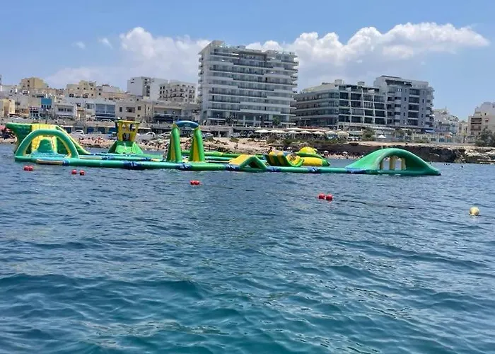 Spacious Bugibba Seafront Free Parking & Wifi Tatil Evi St. Paul's Bay