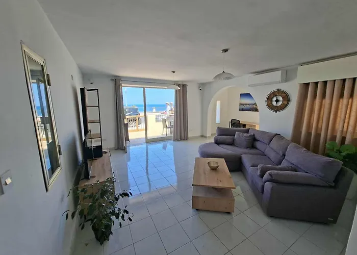 Tatil Evi Spacious Bugibba Seafront Free Parking & Wifi