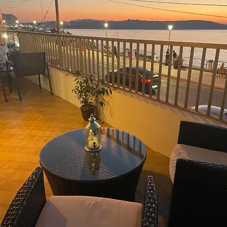 Spacious Bugibba Seafront Free Parking&wifi