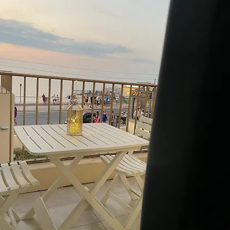 Spacious Bugibba Seafront Free Parking&wifi *